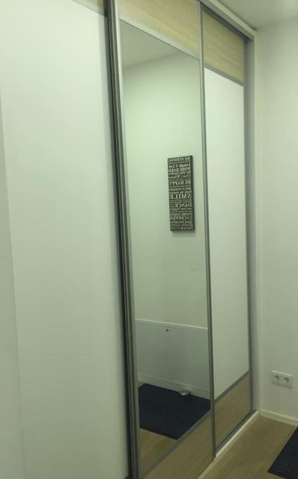 New Apartment - 10 Min Downtown Відень Екстер'єр фото